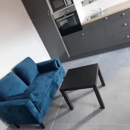 T2 Proche Metro Lejlighed